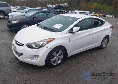 2013 Hyundai Elantra Gls из США, поврежденный, VIN 5NPDH4AE8DH422215